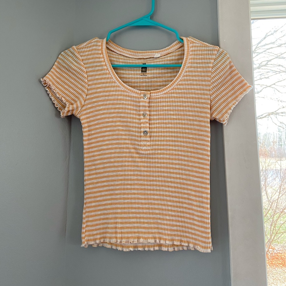 orange and white ribbed top